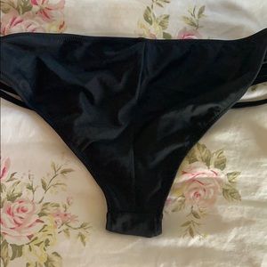 Victoria's Secret Swim - Victoria secret black medium bottoms! Victoria's Secret Swim - Victoria secret black medium bottoms!